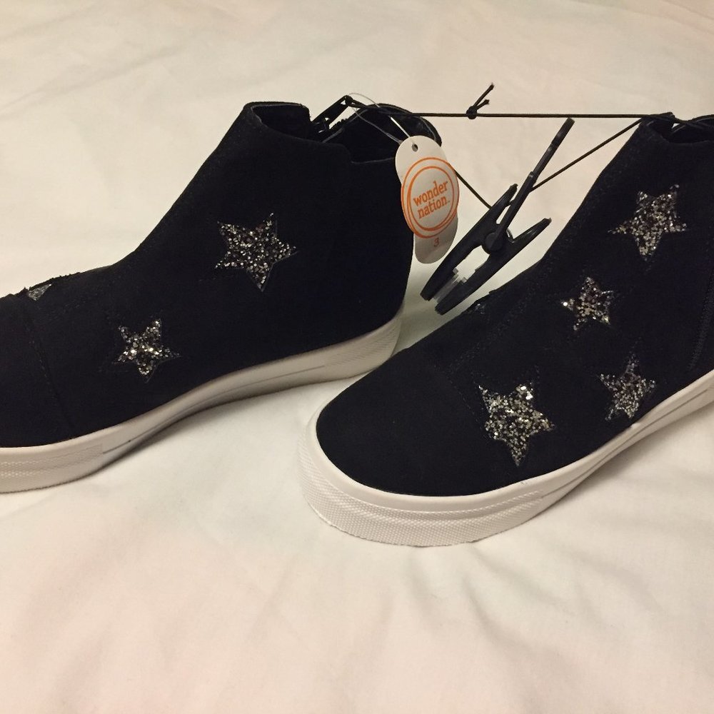 Black Hi-Top Tennis Shoes (Girls) Size 3 and 6 NWT